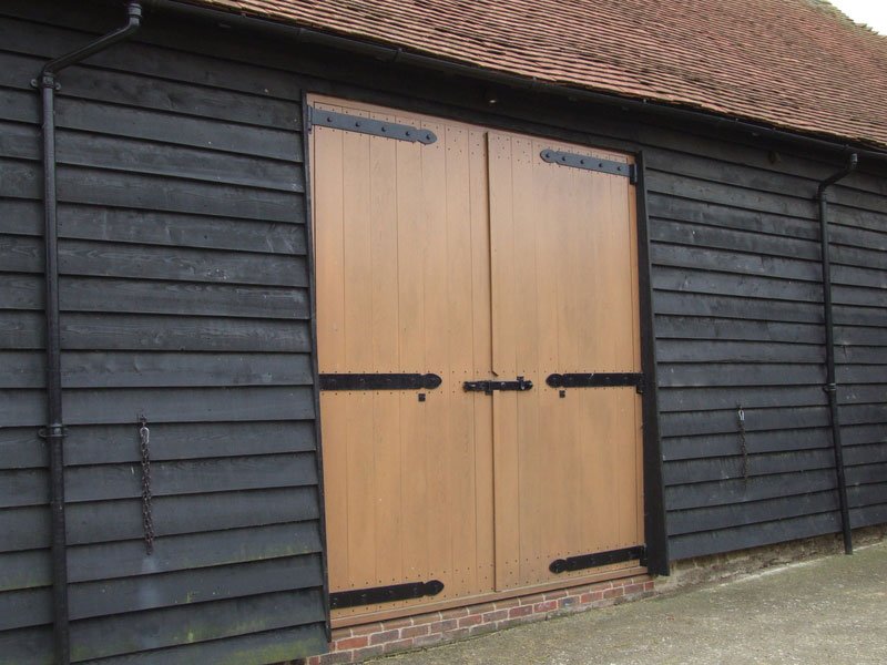 Gate-Crafting-Double-Garage-Doors